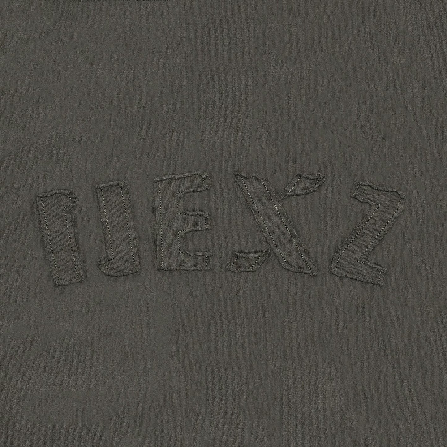 T-SHIRT【L】/ NEXZ『NEXZ LIVE TOUR 2025 ONE BITE』