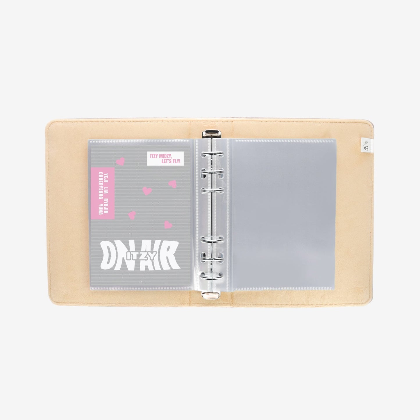 TWINZY COLLECT BOOK - RyeoWoo / ITZY『The 4th Fan Meeting ITZY MIDZY, LET’S FLY! "ON AIR"』