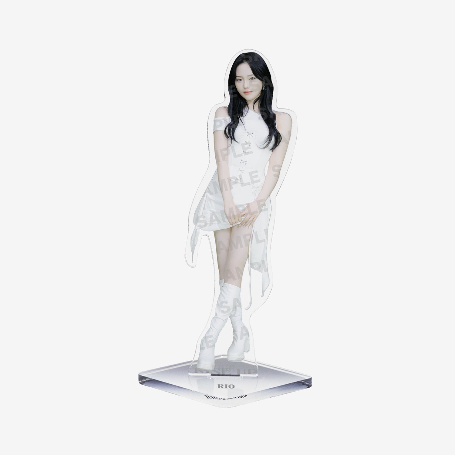 ACRYLIC STAND - RIO / NiziU『RISE UP』 – JYP JAPAN ONLINE STORE