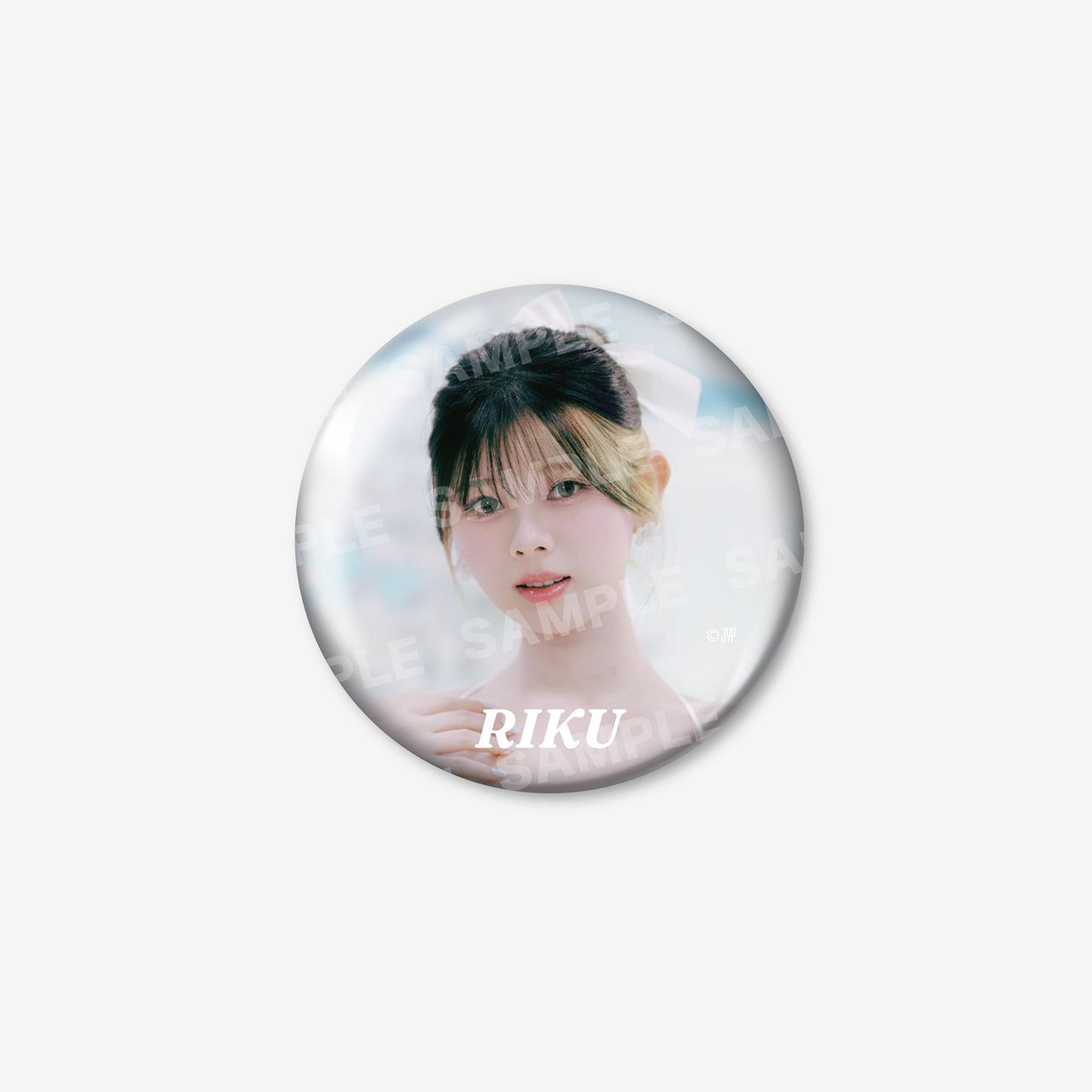 PHOTO BADGE - RIKU /『NiziU Live with U 2024-2025 “AWAKE” OFFICIAL GOODS』
