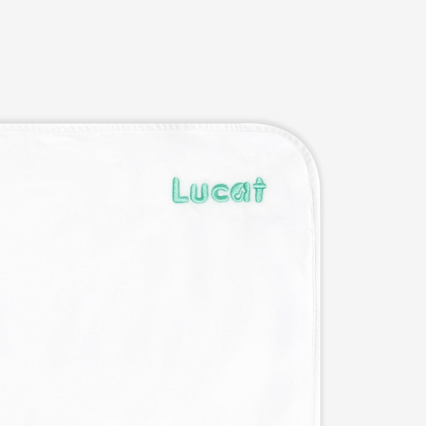 NIZOO BLANKET - Lucat /『NiziU Live with U 2024-2025 “AWAKE” OFFICIAL GOODS』