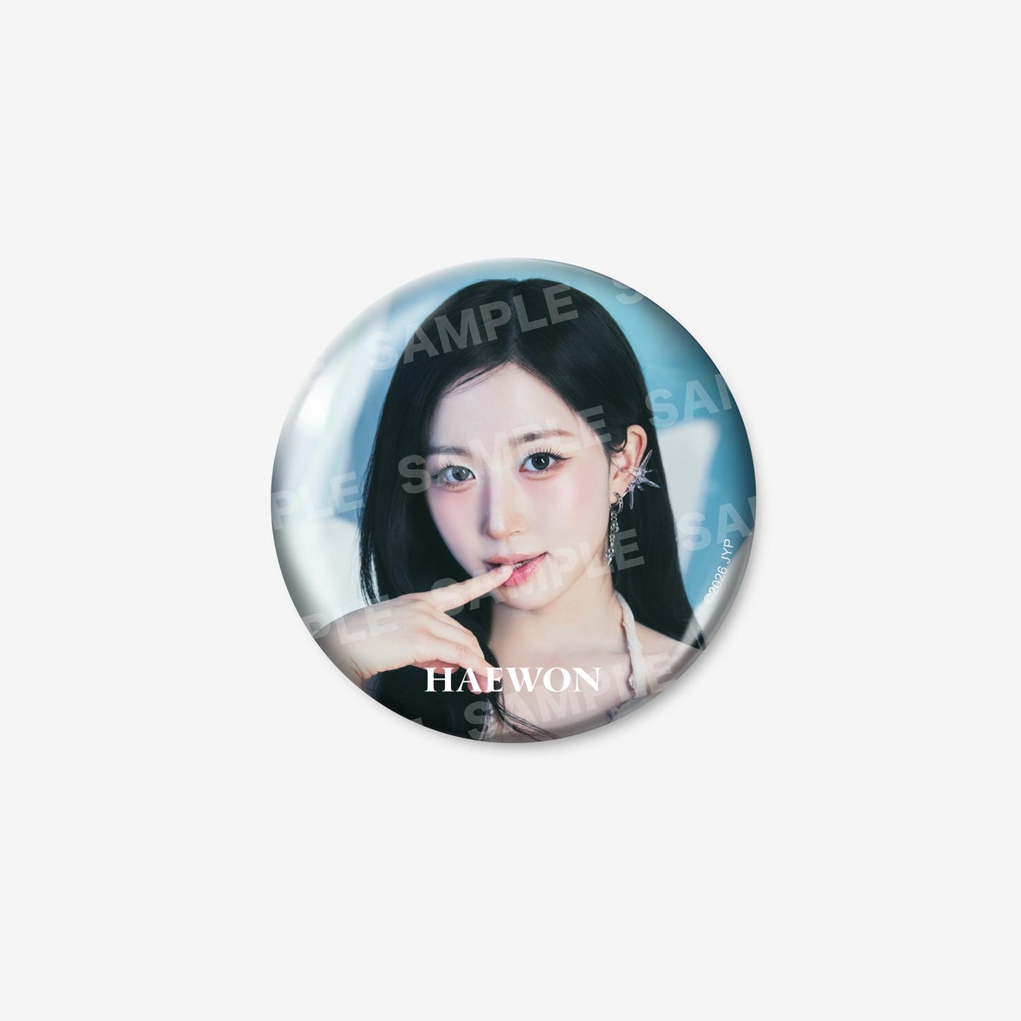 PHOTO BADGE - HAEWON / NMIXX『1ST WORLD TOUR <EPISODE 1: ZERO FRONTIER> IN JAPAN』