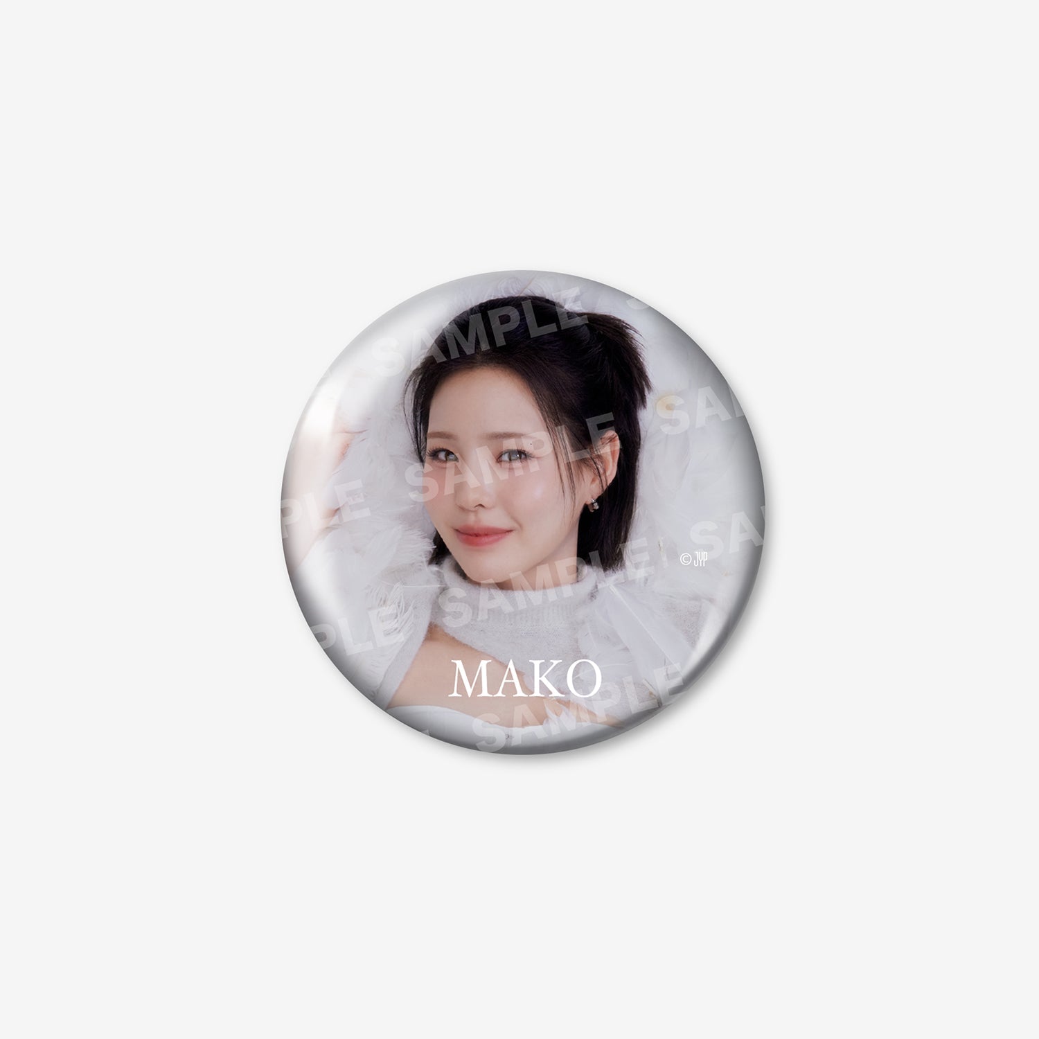 PHOTO BADGE / A - MAKO / NiziU『AWAKE』 – JYP JAPAN ONLINE STORE