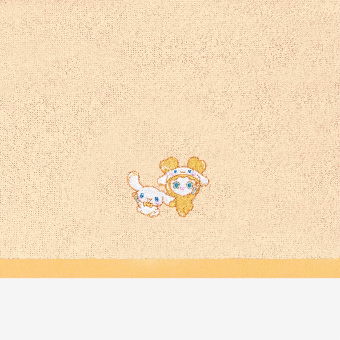 FACE TOWEL - JIVELY×CINNAMOROLL / TWICE LOVELYS×SANRIO CHARACTERS