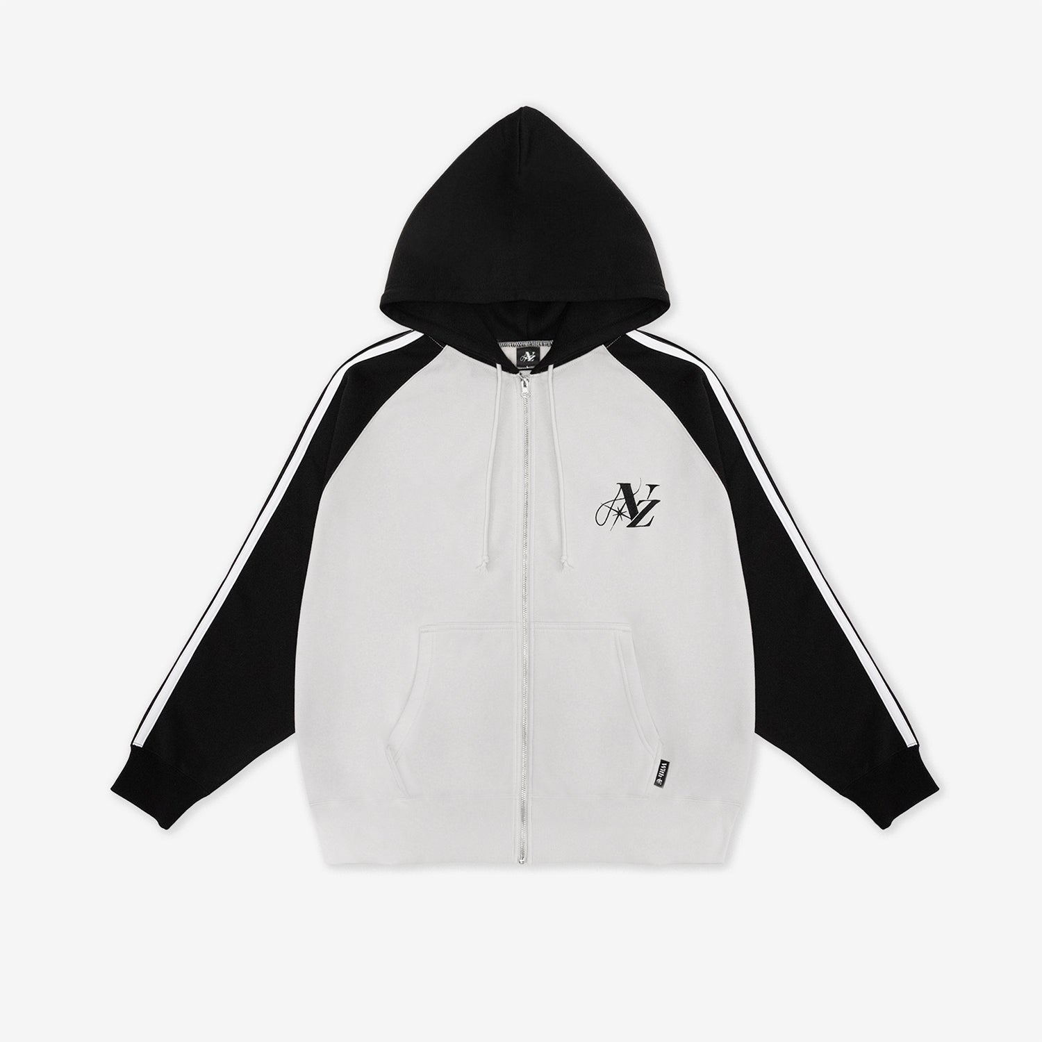 HOODIE【M】/『NiziU Live with U 2024-2025 “AWAKE” OFFICIAL
