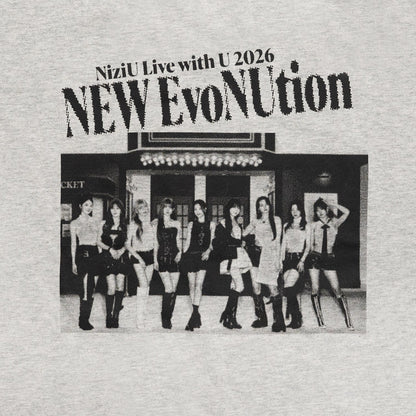 OVERSIZED RAGLAN T-SHIRT【L】/ NiziU『Live with U 2026 “NEW EvoNUtion”』