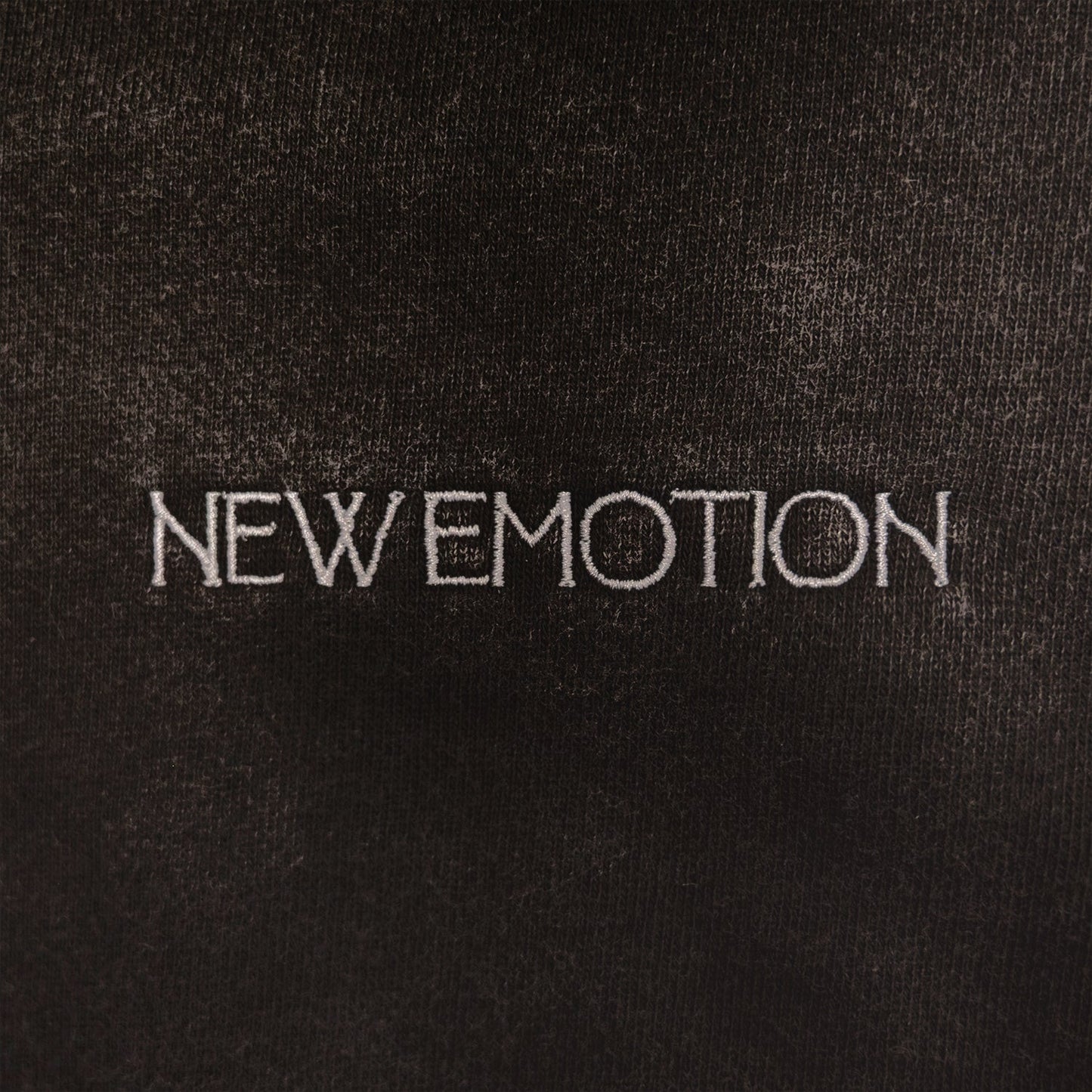 HOODIE【L】/ NiziU『Live with U 2025 “NEW EMOTION : Face To Face”』