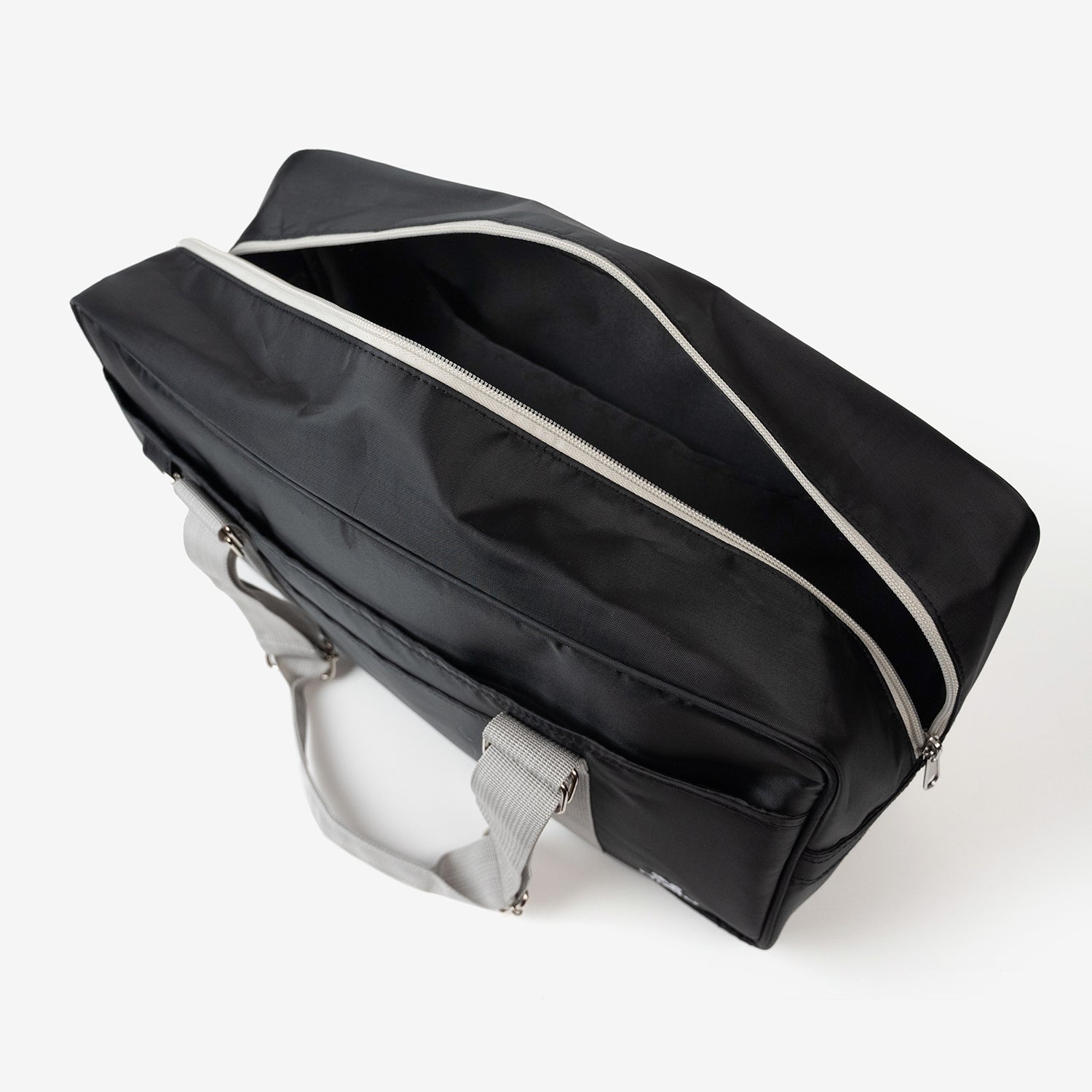 SCHOOL BAG / NiziU『JYP JAPAN POPUP STORE 2025』 – JYP JAPAN