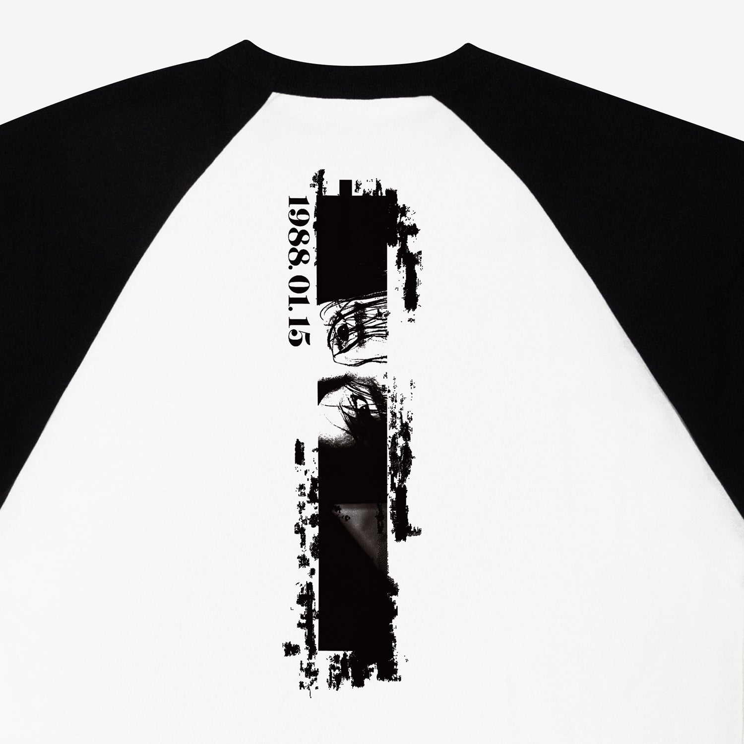 RAGLAN T-SHIRT【M】/ Jun. K (From 2PM)『Solo Tour 2025 “O/N RAGLAN T-SHIRT【M】/ Jun. K (From 2PM)『Solo Tour 2025 “O/N