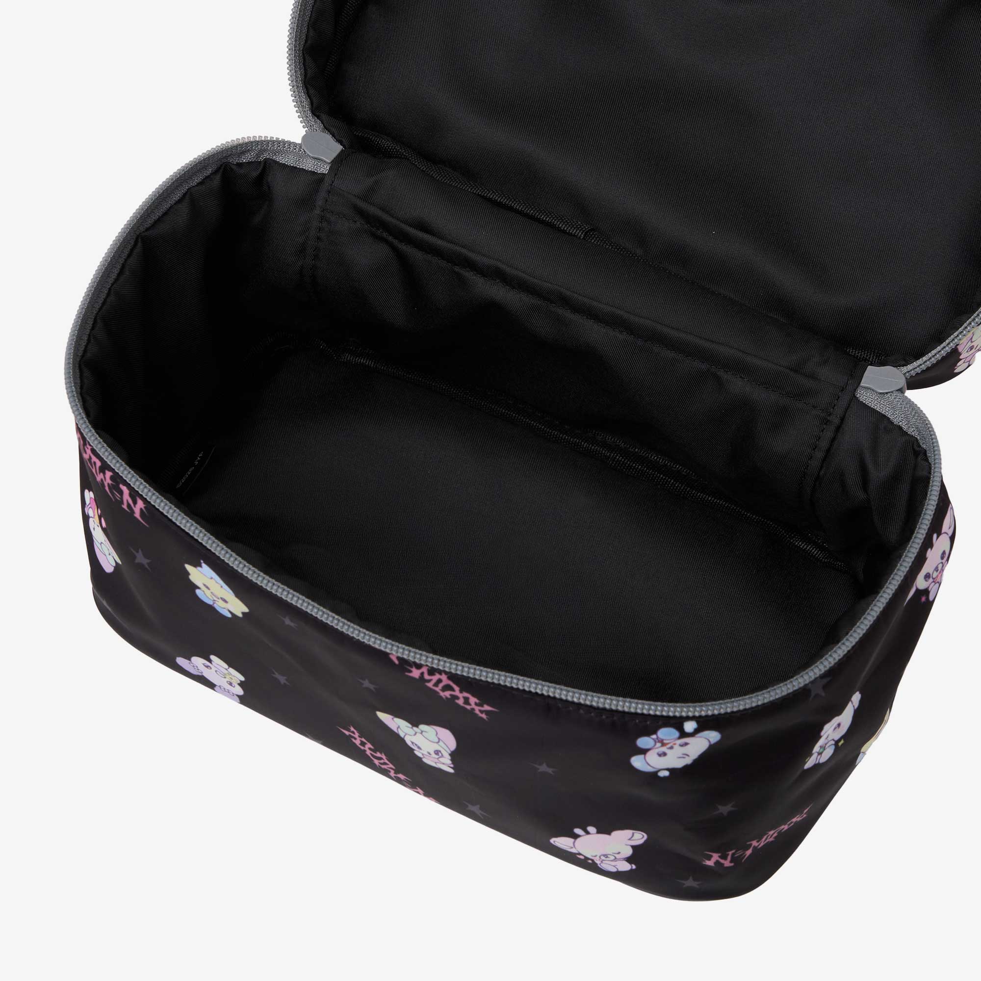 MIXXFFY VANITY POUCH / NMIXX『JAPAN DEBUT SHOWCASE “N=MIXX