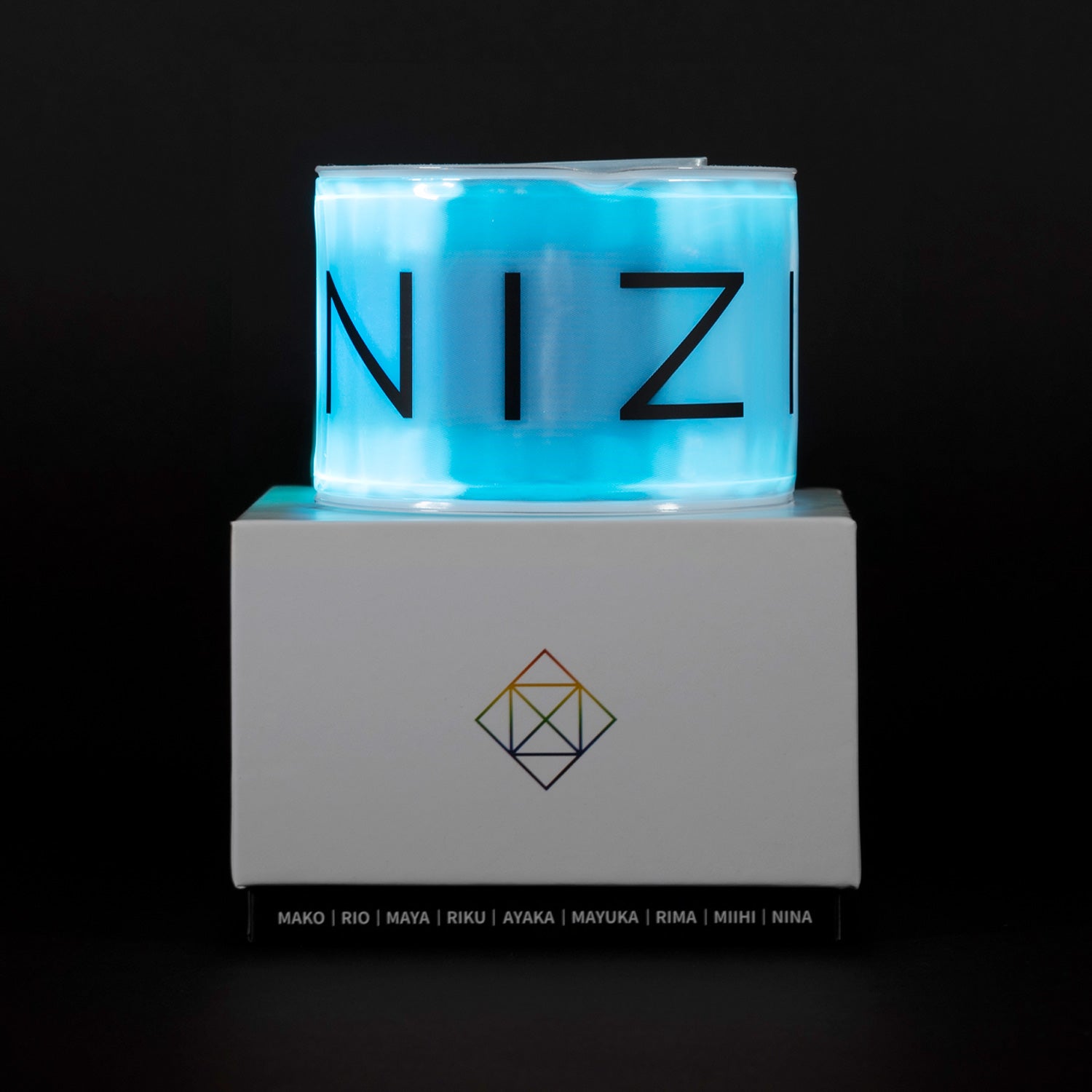 NiziU Official Website