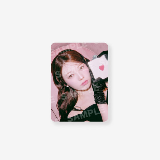 PHOTO PIN BADGE - AYAKA / NiziU『Live with U 2025 “NEW EMOTION : Face To Face”』