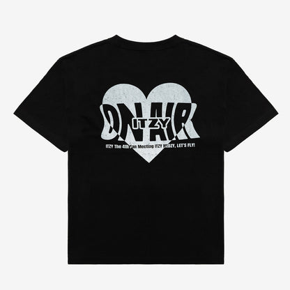 T-SHIRT ＜BLACK＞【L】 / ITZY『The 4th Fan Meeting ITZY MIDZY, LET’S FLY! "ON AIR"』