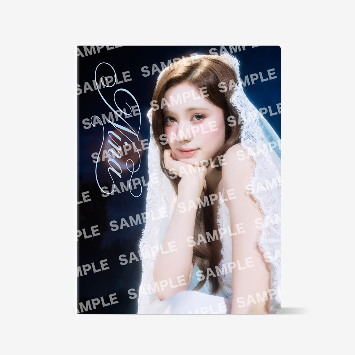 TRADING CARD CASE - NINA / NiziU『Live with U 2026-2027 “Who? U! NiziU Fes.”』