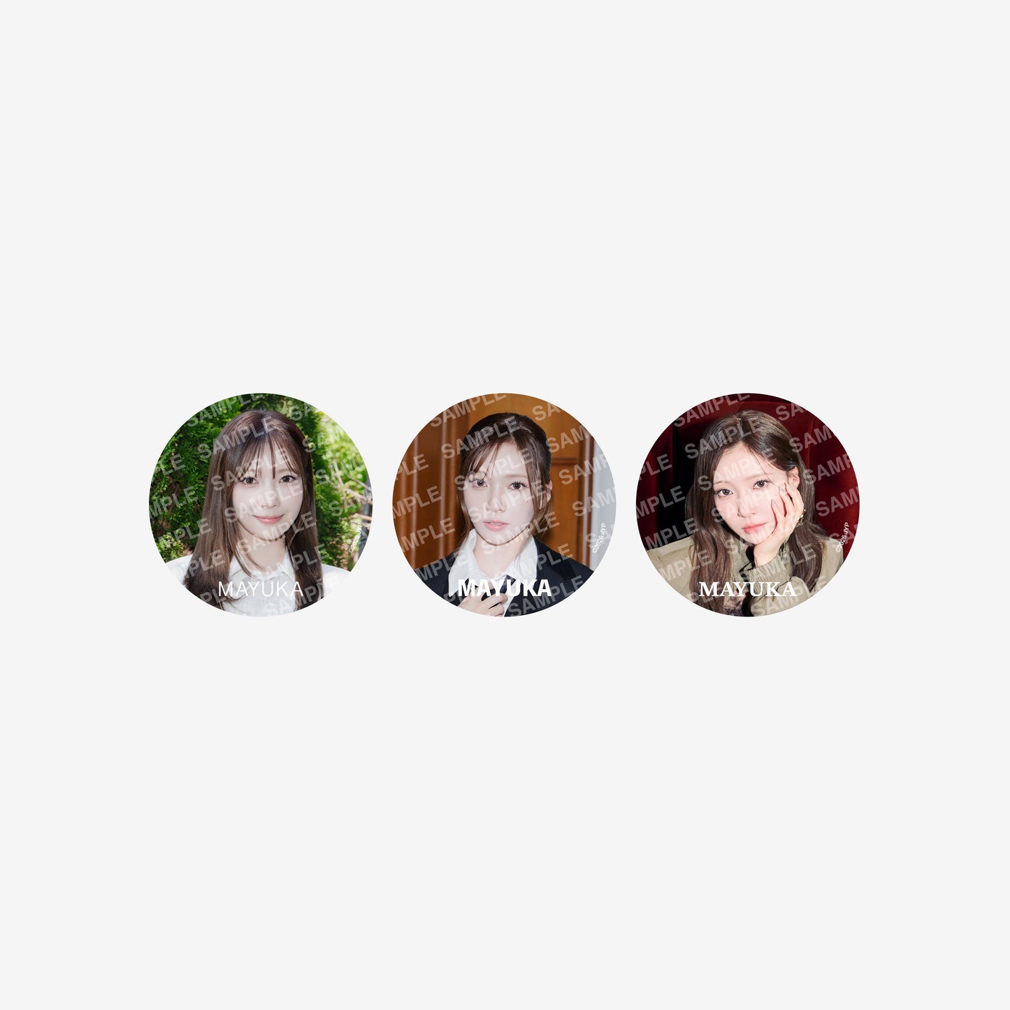 BADGE SET（3PIECES）- MAYUKA / NiziU『Live with U 2026 “NiziU : THE CINEMA” 』