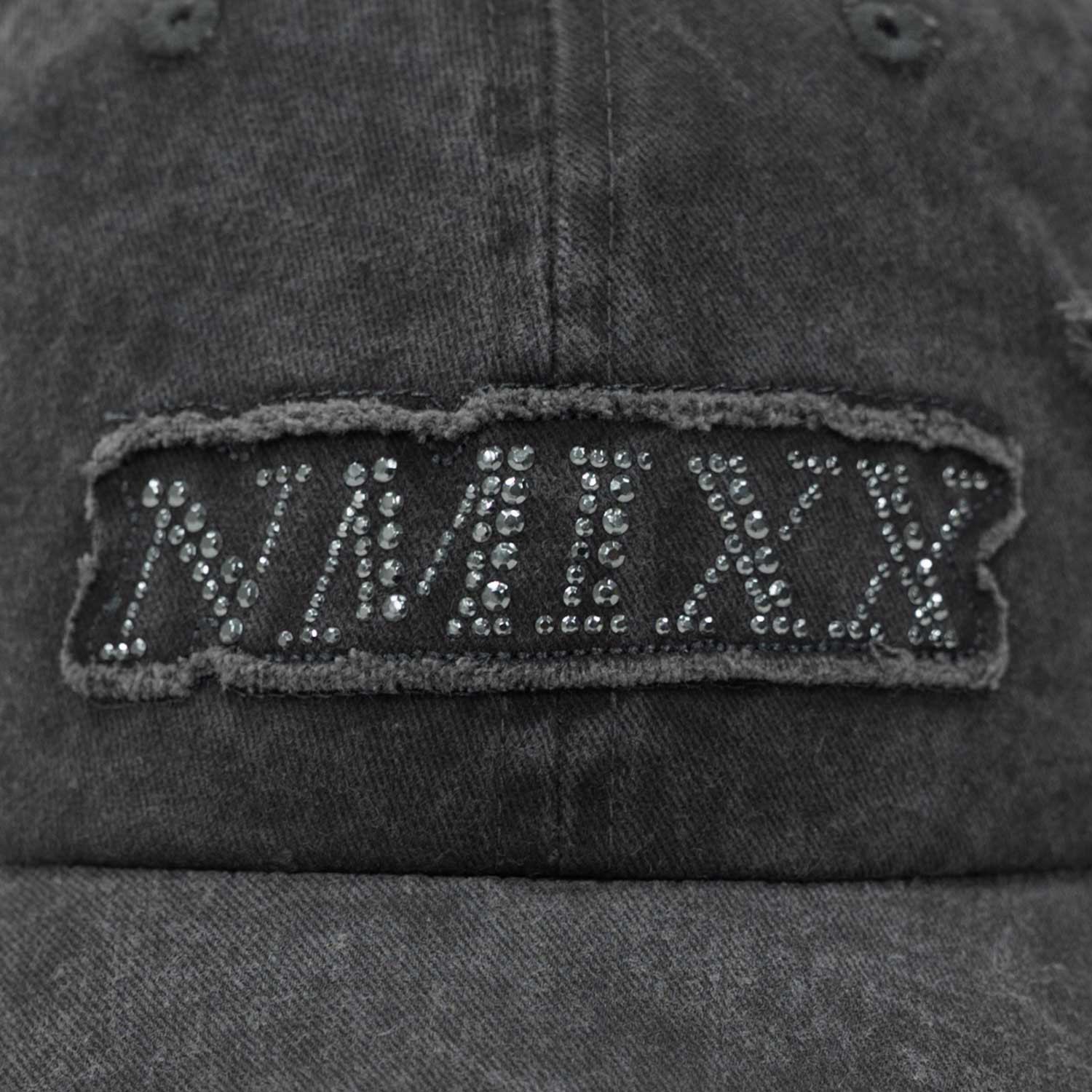 CAP / NMIXX『1ST WORLD TOUR IN JAPAN』 – JYP JAPAN ONLINE STORE