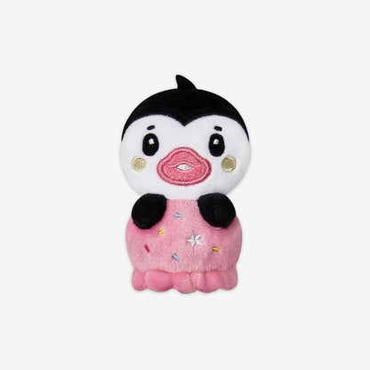 SOFT TOY BADGE - PPOMOYA / NEXZ『Japan Debut 1st Anniversary POP-UP 1st SCOOP』
