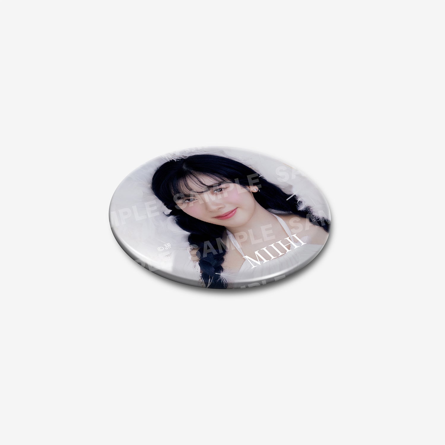 PHOTO BADGE / A - MIIHI / NiziU『AWAKE』 – JYP JAPAN ONLINE STORE