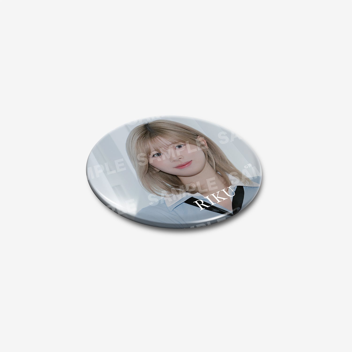 PHOTO BADGE / B - RIKU / NiziU『AWAKE』 – JYP JAPAN ONLINE STORE