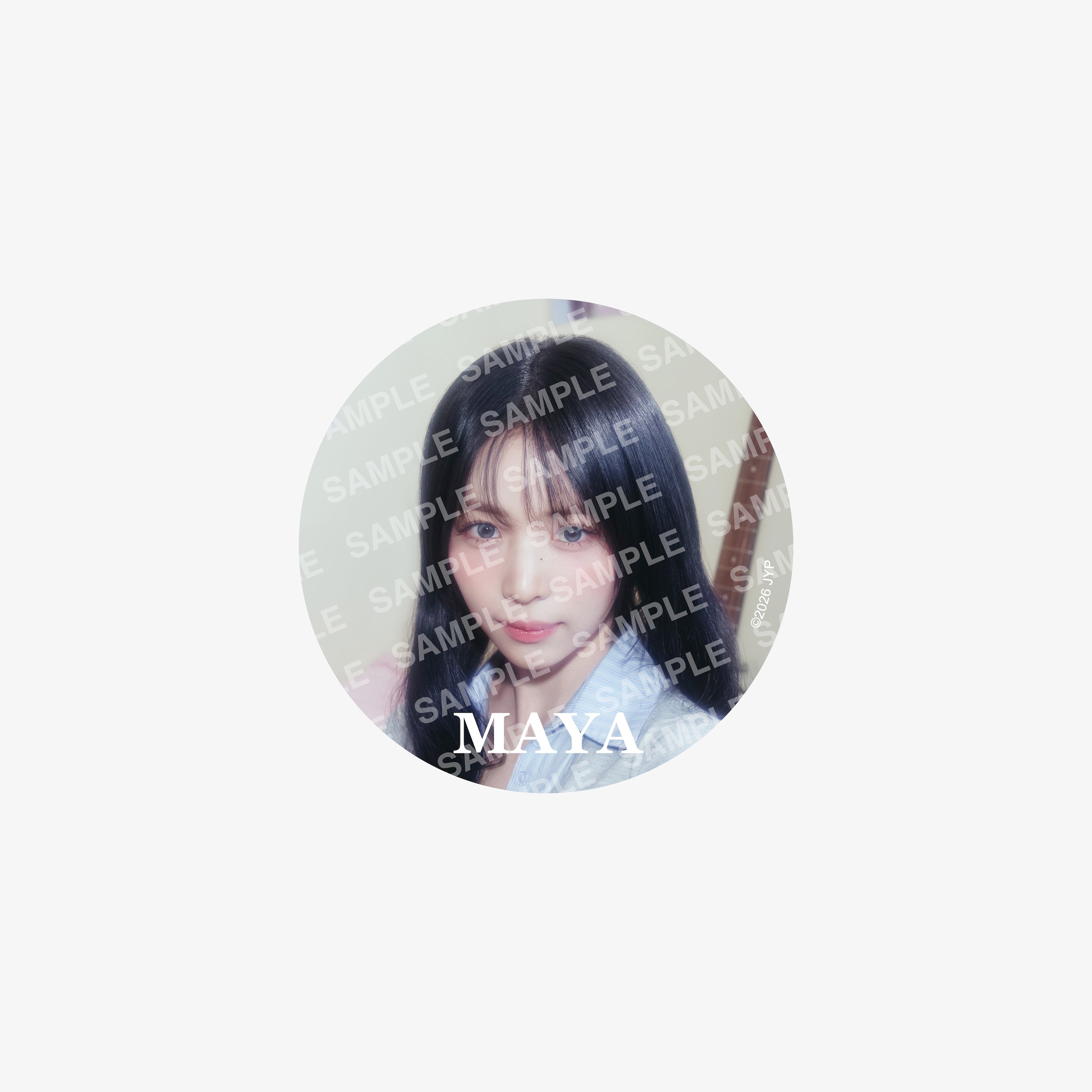 PHOTO BADGE - MAYA / NiziU『Live with U 2026 “NiziU : THE CINEMA