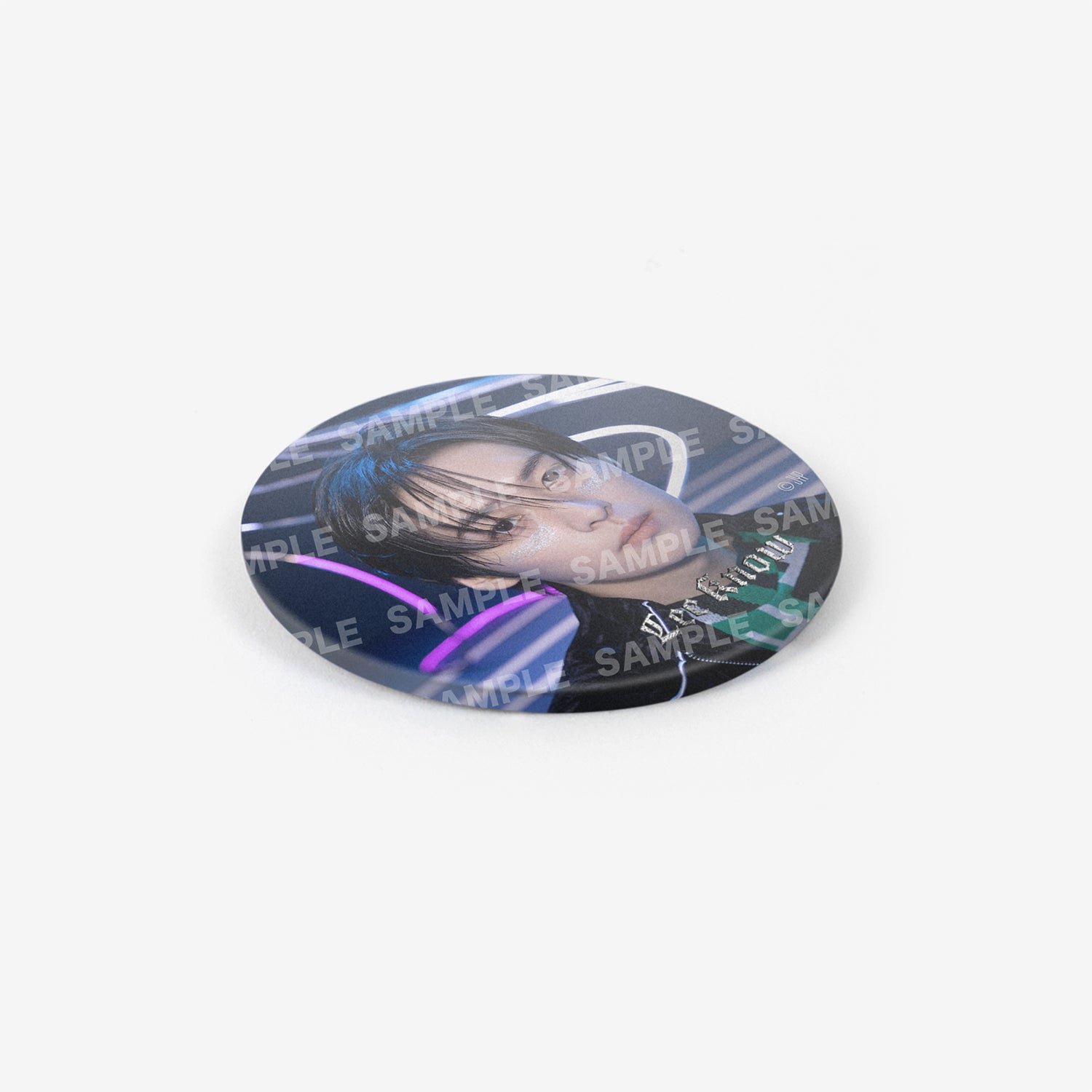 PHOTO BADGE - Lee Know / Stray Kids『Stray Kids World Tour
