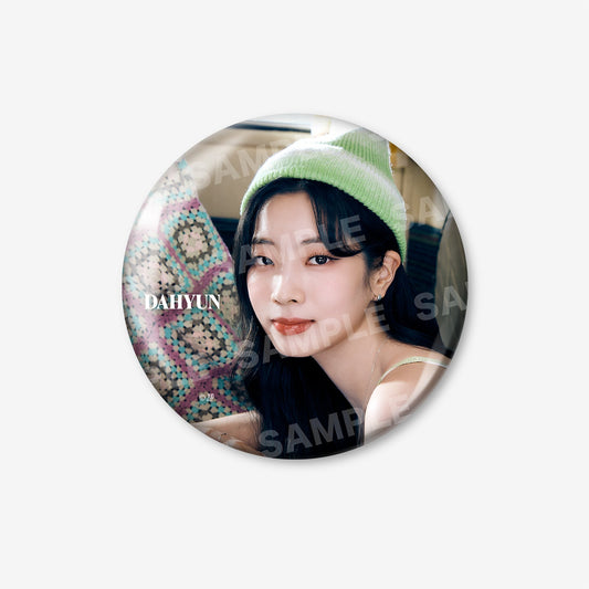 PHOTO BADGE - DAHYUN / TWICE『#TWICE5』