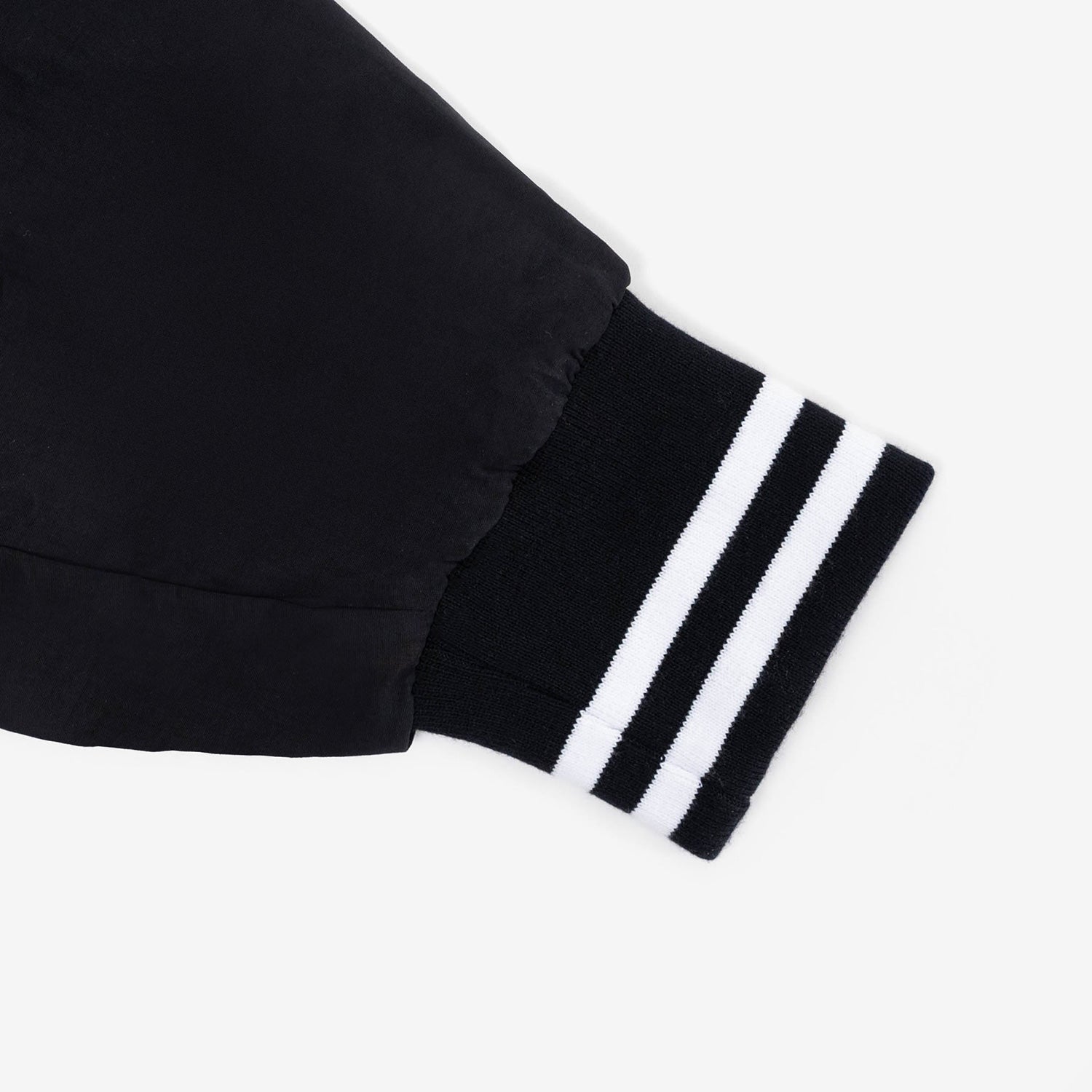 STADIUM JACKET & WAPPEN BADGE - MAKO【M】/ NiziU『COCO! nut Fes