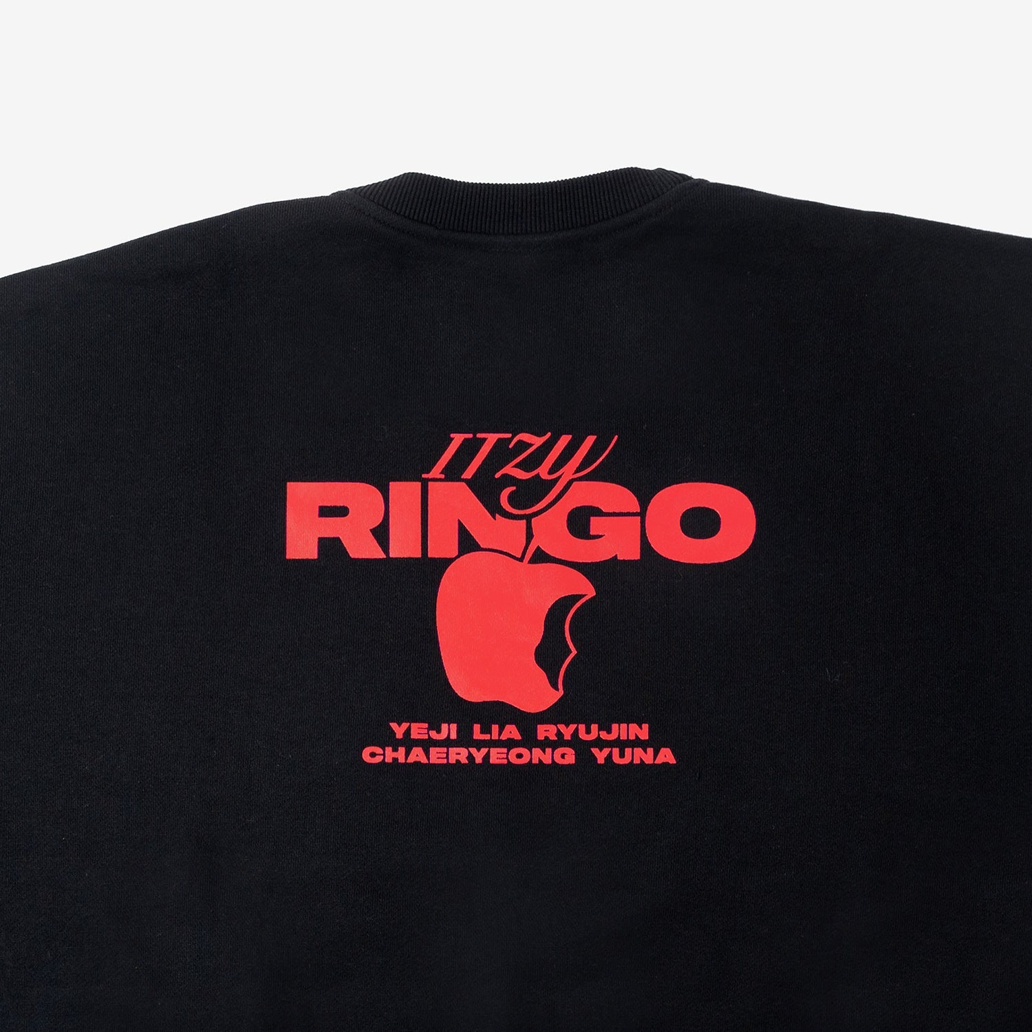 SWEATSHIRT【M】/ ITZY『RINGO』 – JYP JAPAN ONLINE STORE