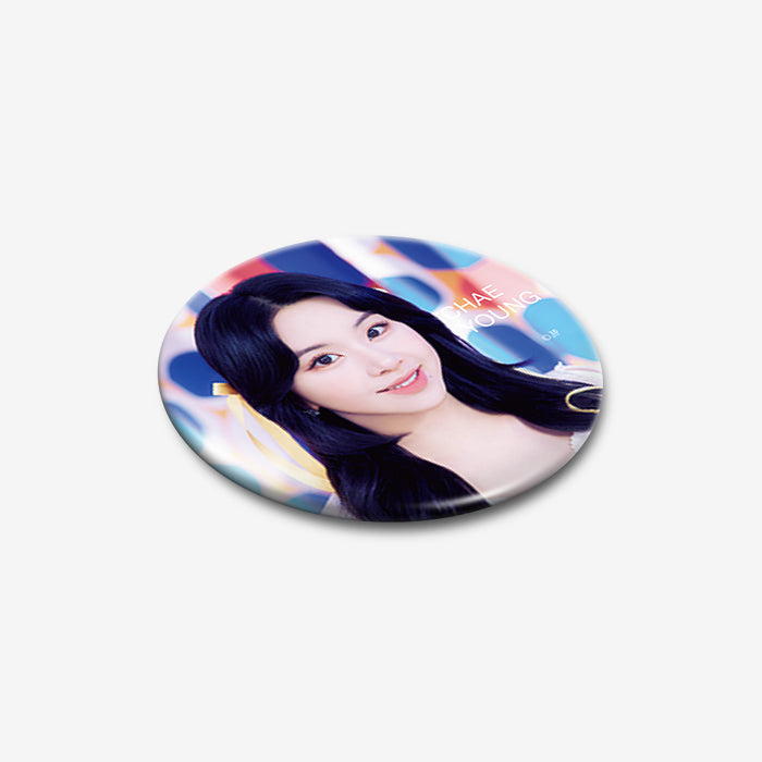 PHOTO BADGE - CHAEYOUNG『Celebrate』【Shipped after late Aug.】
