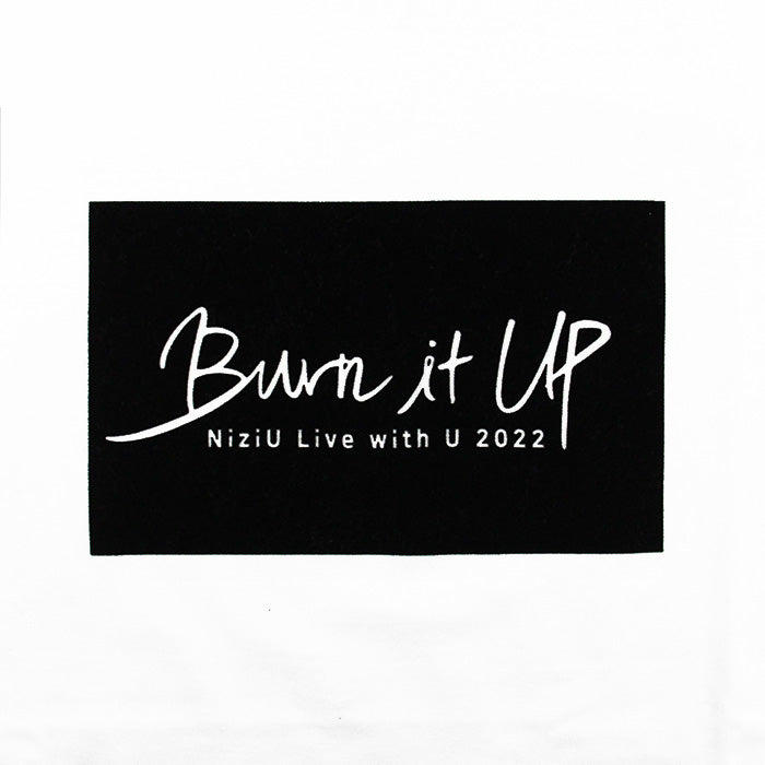 LONG SLEEVE T-SHIRT / WHITE【M】「NiziU Live with U 2022 “Burn it Up”」